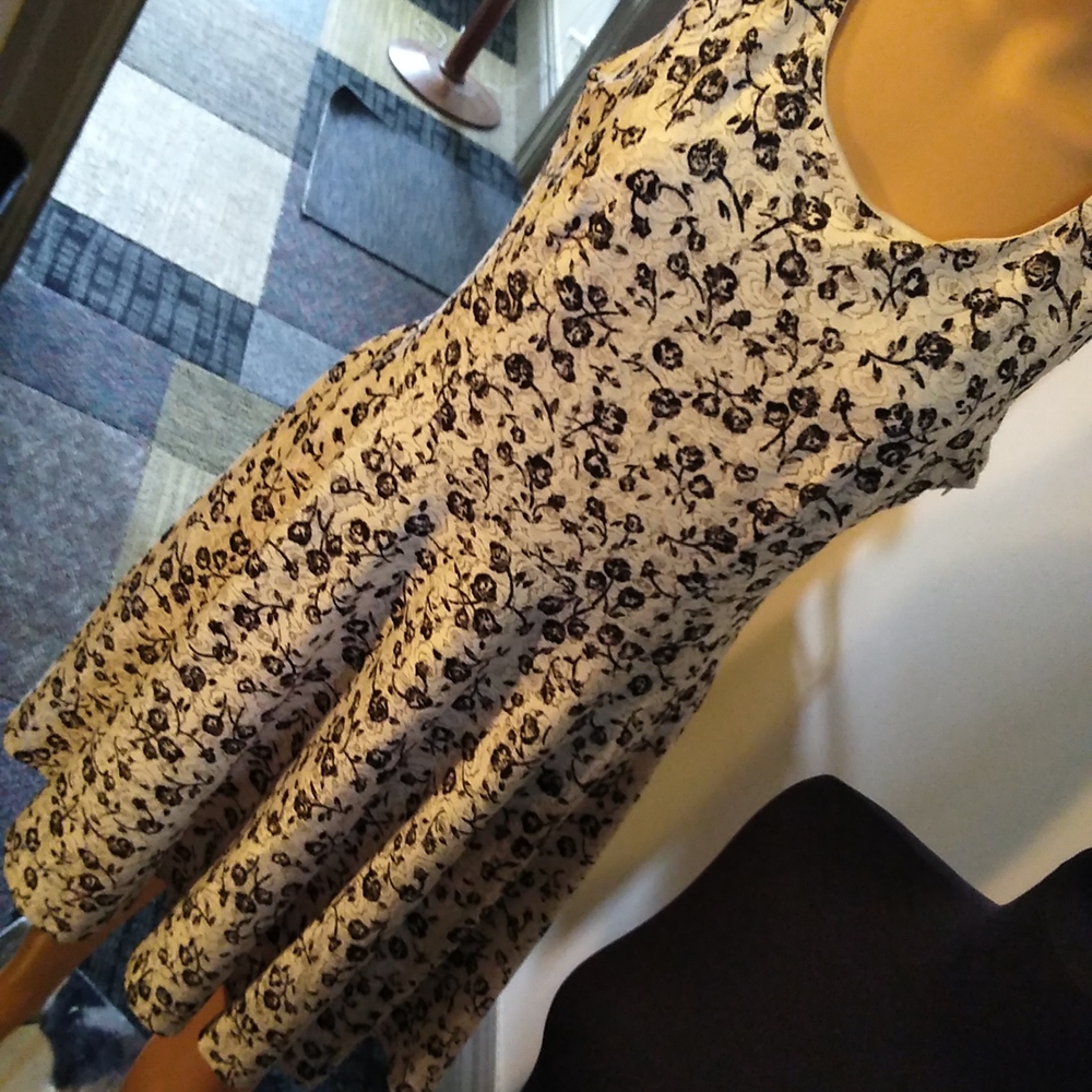 Eligible item 💰 build a bundle 10 dresses 👗 $100